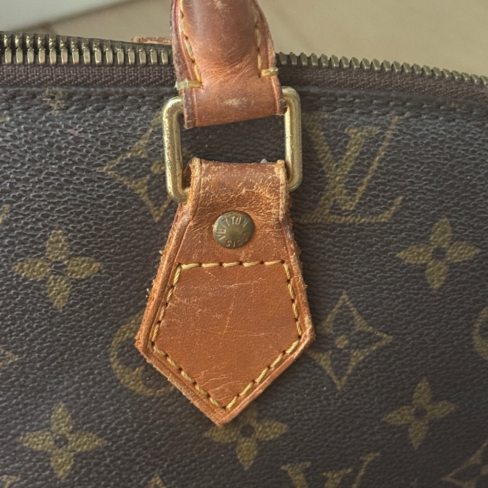 Authentic Louis Vuitton Vintage Alma LV Brown Tan Monogram - Picture 9 of 17